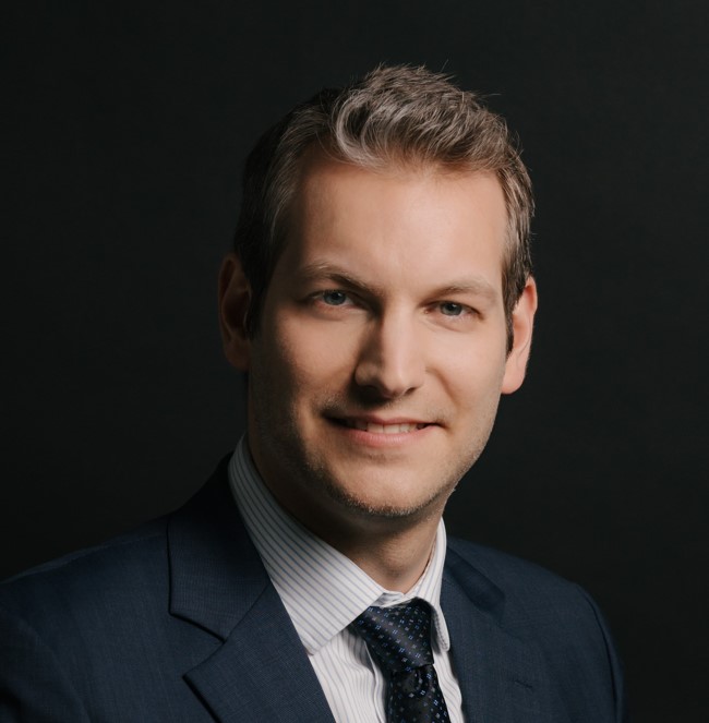 Petr Valášek lektor modulu Finance